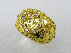 クリスタル　指輪(19号)